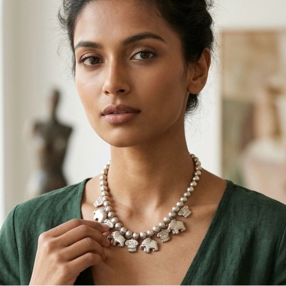 Folli Follie Elephant and Column Charm necklace Sterling Silver